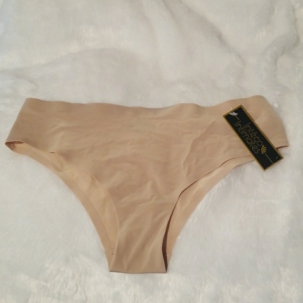 New seemless panties